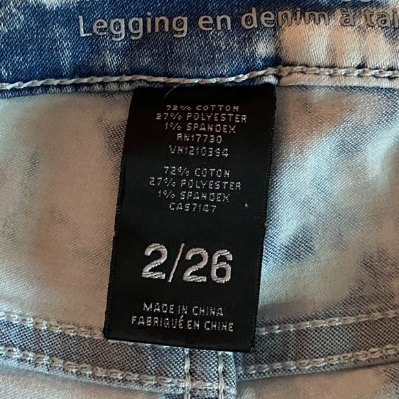 Low-rise, bleached jeans - Picture 3 of 3